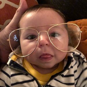 Meet your Posher, Adam